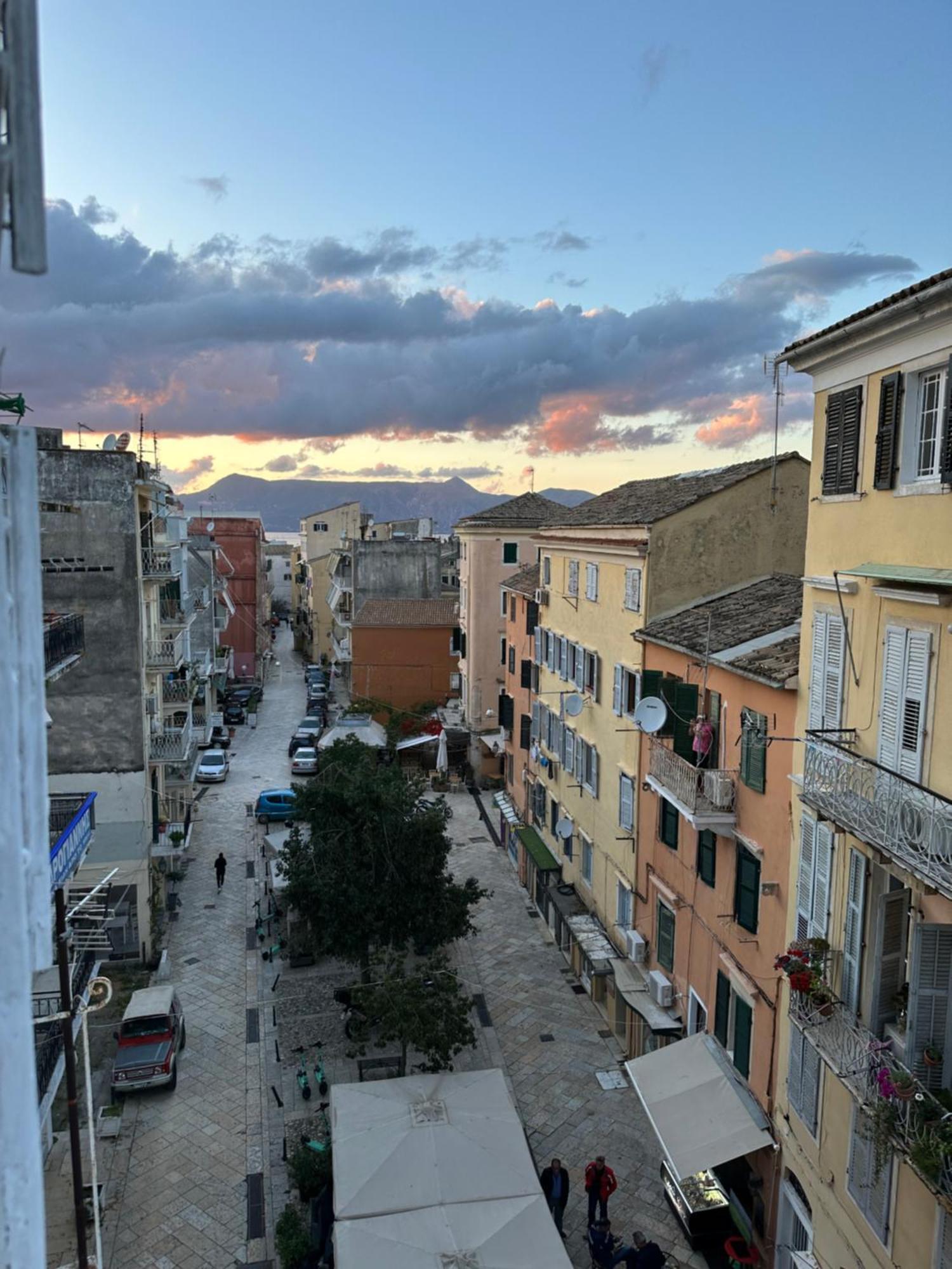 Semeli Old Town Corfu Retreat With Amazing Views Apartment Luaran gambar